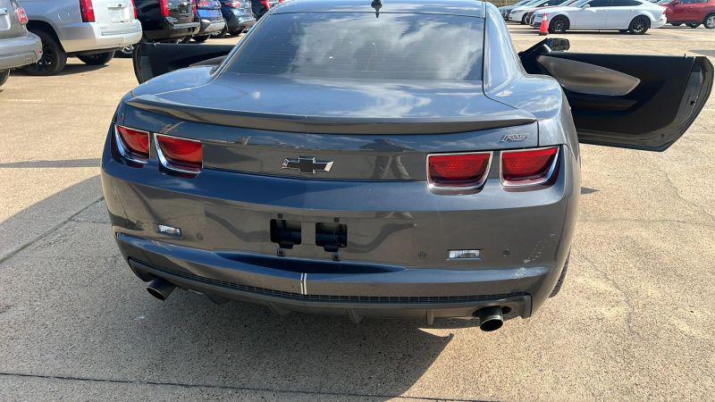 2011 Chevrolet Camaro 2LT