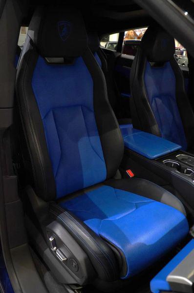 2020 Lamborghini Urus Base