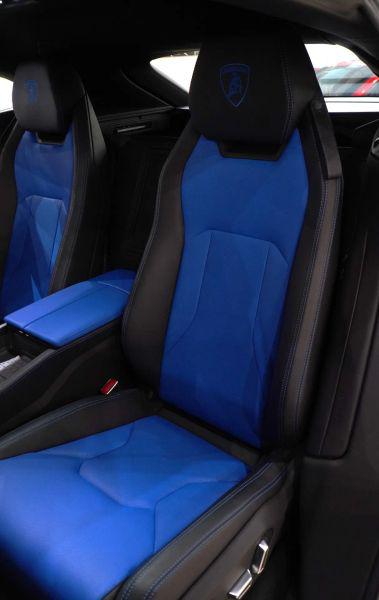 2020 Lamborghini Urus Base