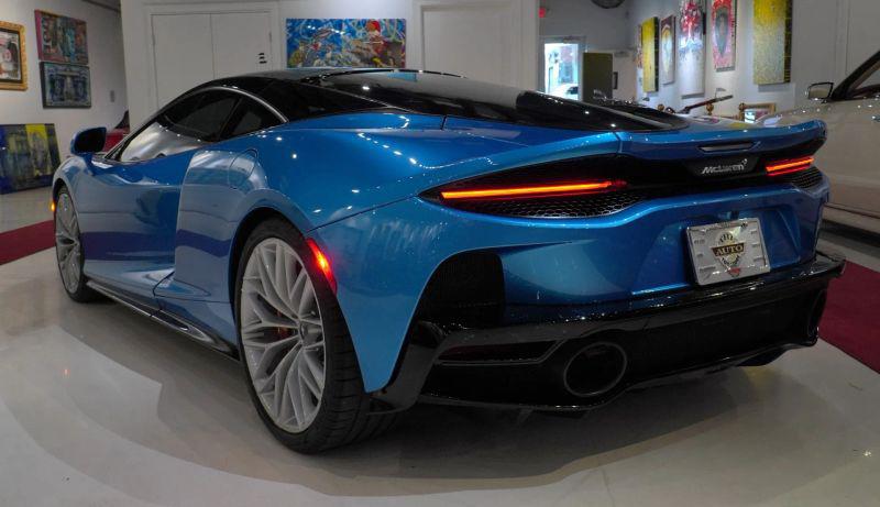 2022 McLaren GT Coupe