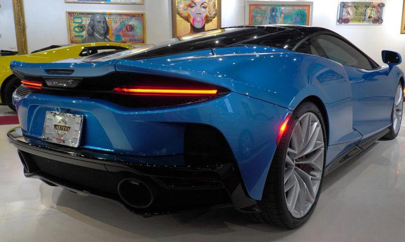 2022 McLaren GT Coupe