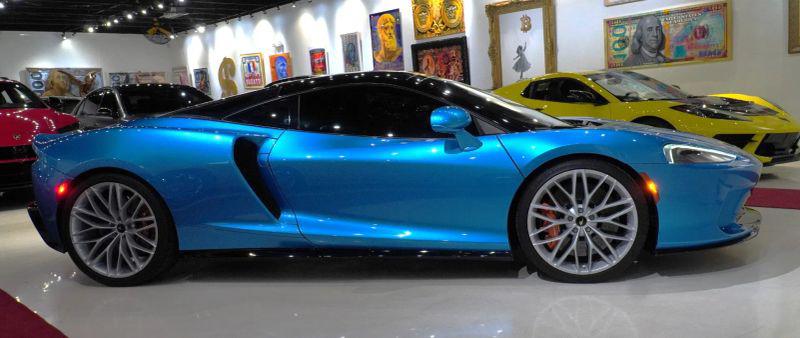2022 McLaren GT Coupe