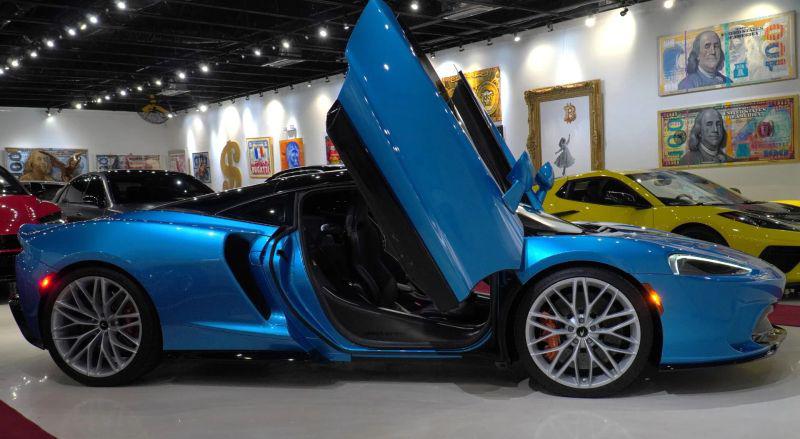 2022 McLaren GT Coupe