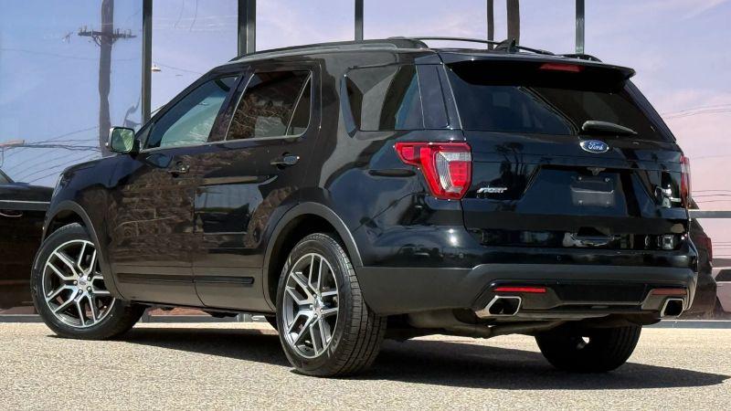 2016 Ford Explorer Sport