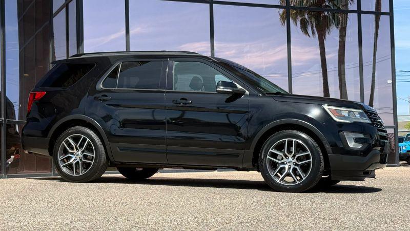 2016 Ford Explorer Sport