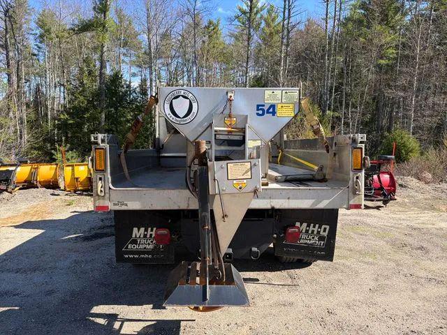 2015 Ford F-450 Base