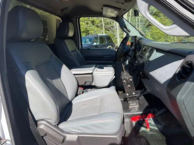 2015 Ford F-450 Base