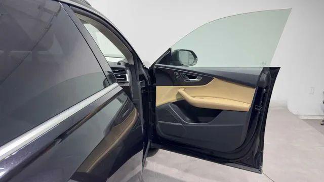 2019 Audi Q8 55 Premium