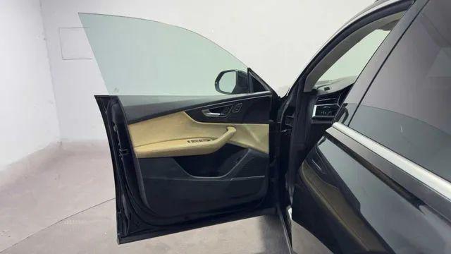 2019 Audi Q8 55 Premium