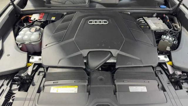 2019 Audi Q8 55 Premium