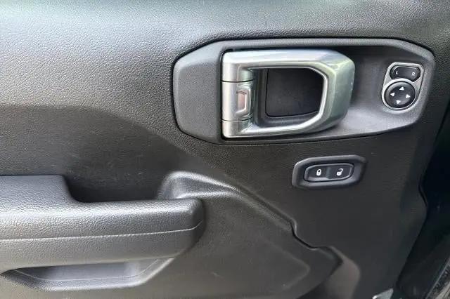 2025 Jeep Wrangler 4-Door Rubicon 4x4
