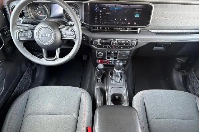 2025 Jeep Wrangler 4-Door Rubicon 4x4
