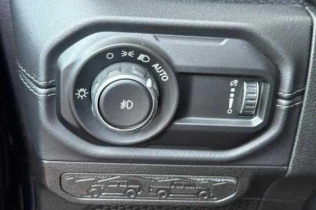 2025 Jeep Wrangler 4-Door Rubicon 4x4