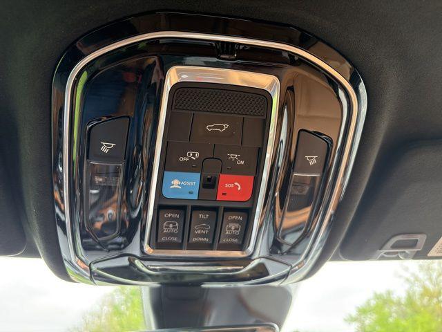 2025 Jeep Grand Cherokee Summit Reserve 4x4