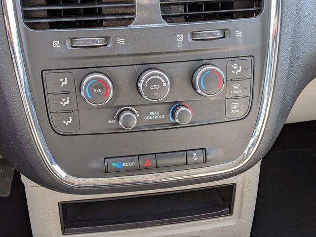 2016 Dodge Grand Caravan SE