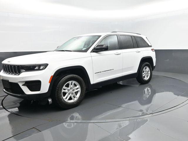 2023 Jeep Grand Cherokee Laredo 4x4