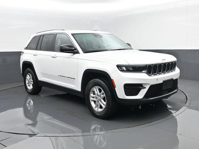 2023 Jeep Grand Cherokee Laredo 4x4