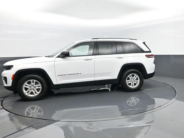 2023 Jeep Grand Cherokee Laredo 4x4