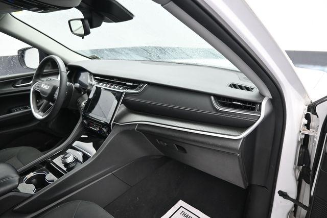 2023 Jeep Grand Cherokee Laredo 4x4