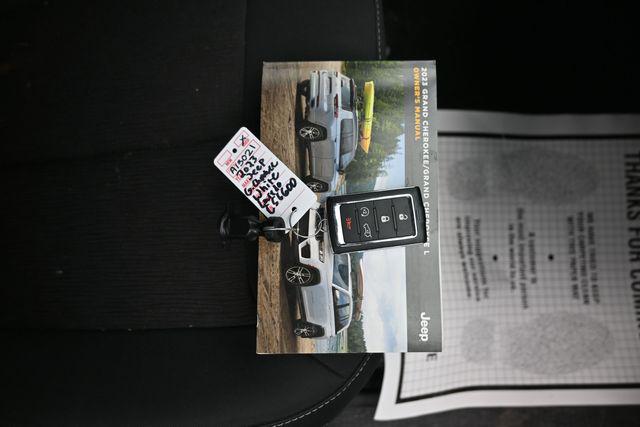 2023 Jeep Grand Cherokee Laredo 4x4