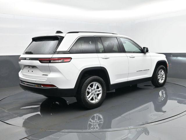 2023 Jeep Grand Cherokee Laredo 4x4