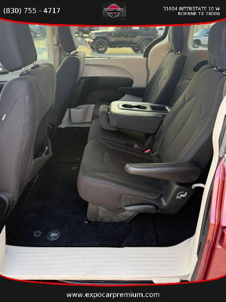 2018 Chrysler Pacifica Touring Plus