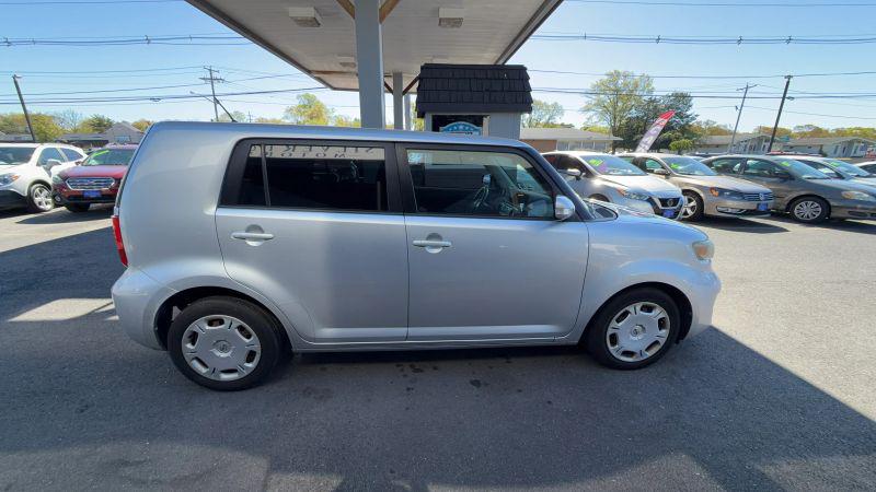 2009 Scion xB Base