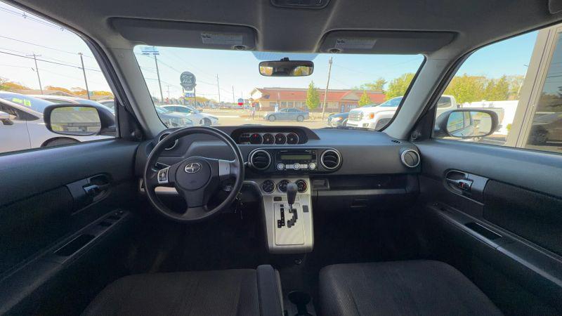 2009 Scion xB Base