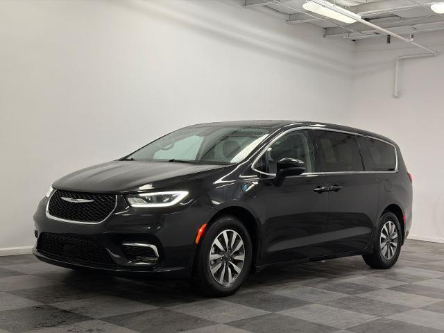 2023 Chrysler Pacifica Hybrid Touring L for sale in Silver Spring, MD