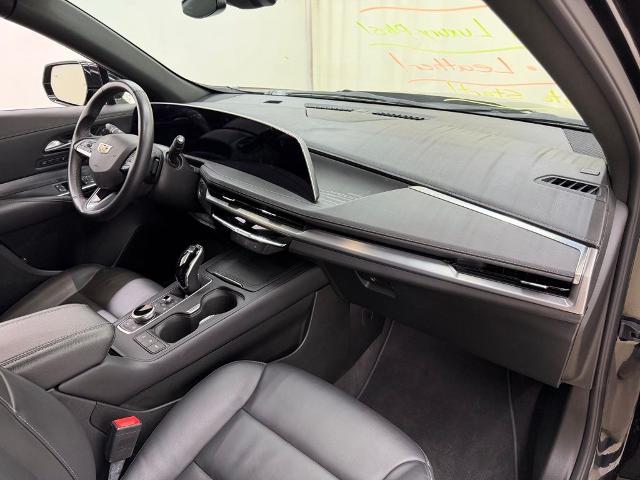 2025 Cadillac XT4 AWD Premium Luxury