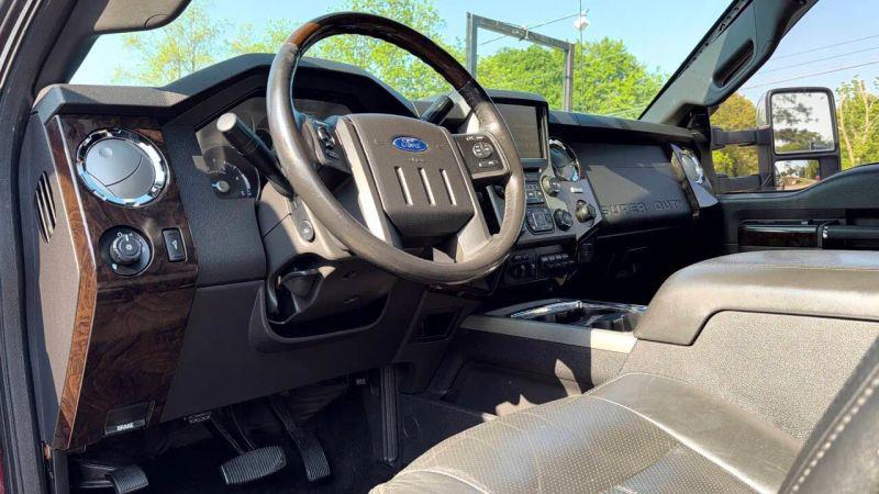 2014 Ford F-250 LARIAT