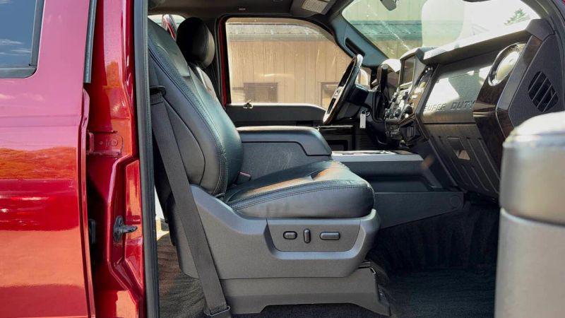 2014 Ford F-250 LARIAT