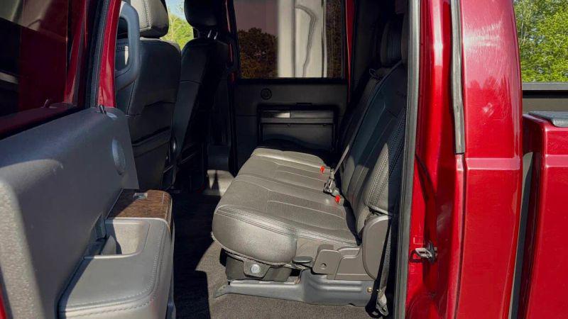 2014 Ford F-250 LARIAT