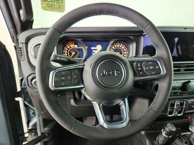 2026 Jeep Wrangler 4-Door Sahara 4x4