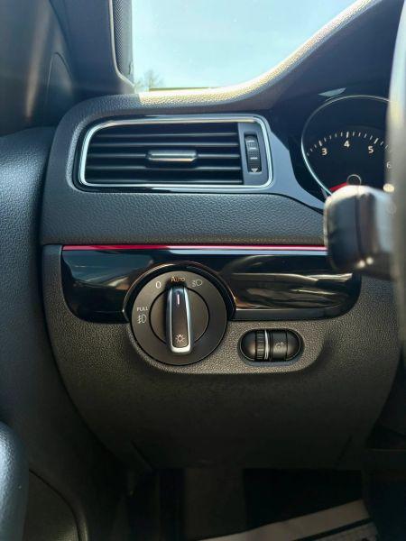 2015 Volkswagen Jetta 2.0T GLI SEL