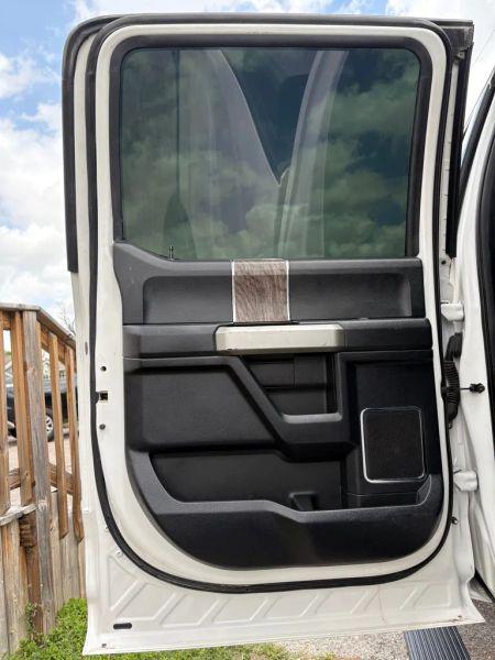 2017 Ford F-250 LARIAT