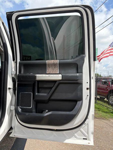2017 Ford F-250 LARIAT