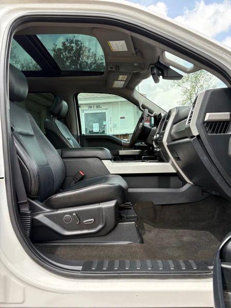 2017 Ford F-250 LARIAT