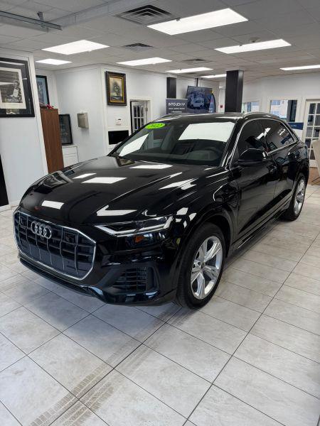 2022 Audi Q8 Premium Plus 55 TFSI quattro Tiptronic for sale in Midlothian, IL