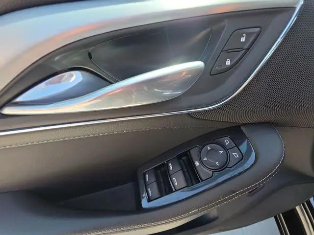 2024 Cadillac CT5 Luxury