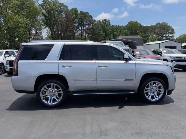 2015 Cadillac Escalade Luxury