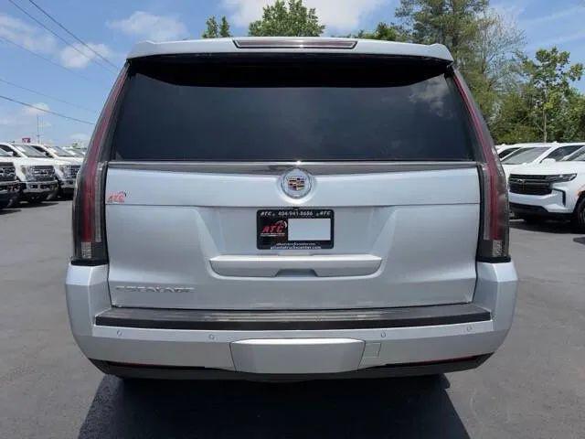 2015 Cadillac Escalade Luxury