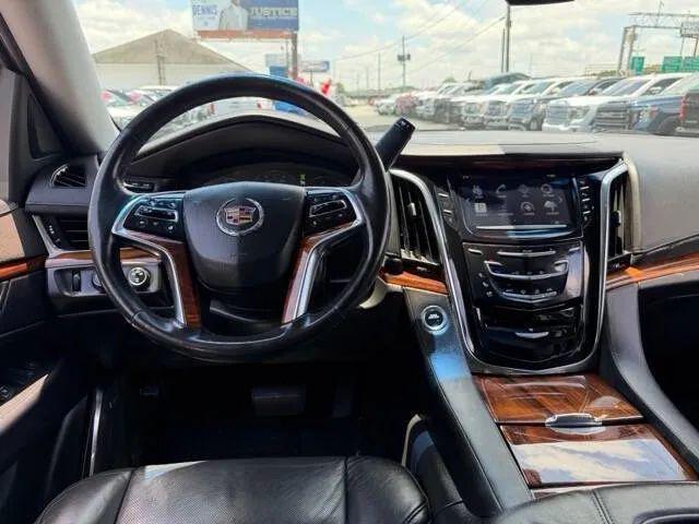2015 Cadillac Escalade Luxury