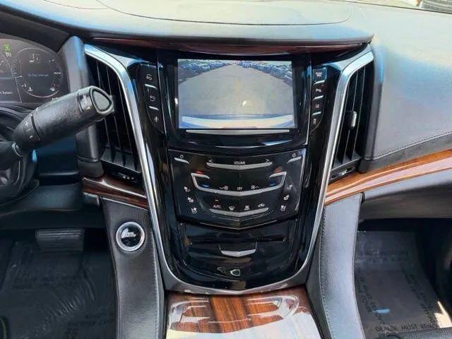 2015 Cadillac Escalade Luxury