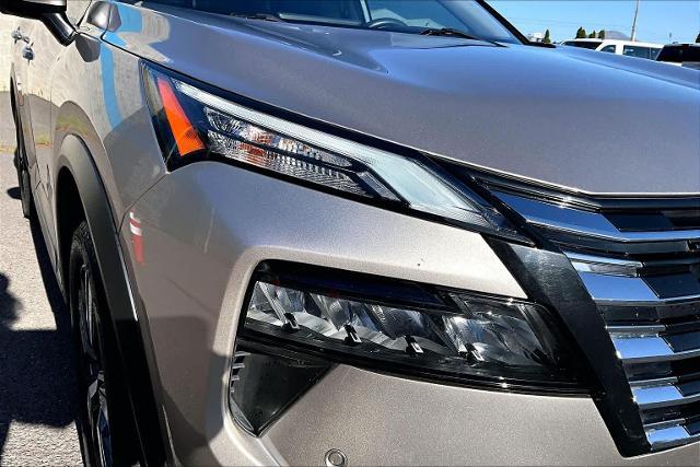 2024 Nissan Rogue SL Intelligent AWD