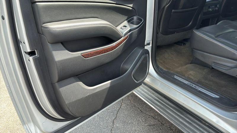 2015 GMC Yukon XL SLT