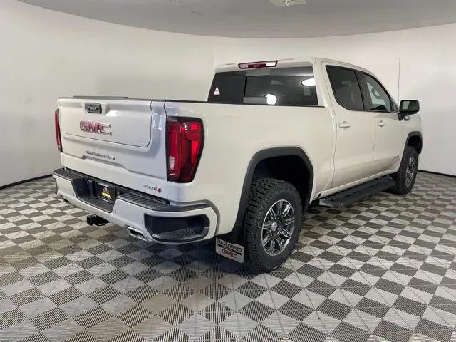 2026 GMC Sierra 1500 Crew Cab, Short Bed, AT4, 4WD