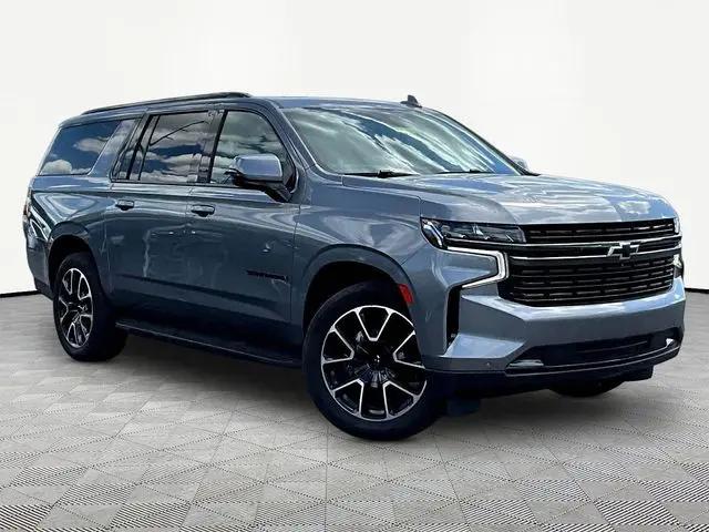2021 Chevrolet Suburban 4WD RST