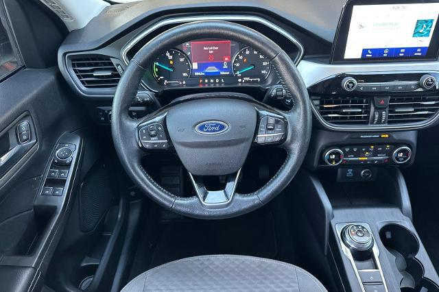 2021 Ford Escape SE Hybrid