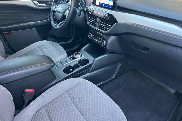 2021 Ford Escape SE Hybrid